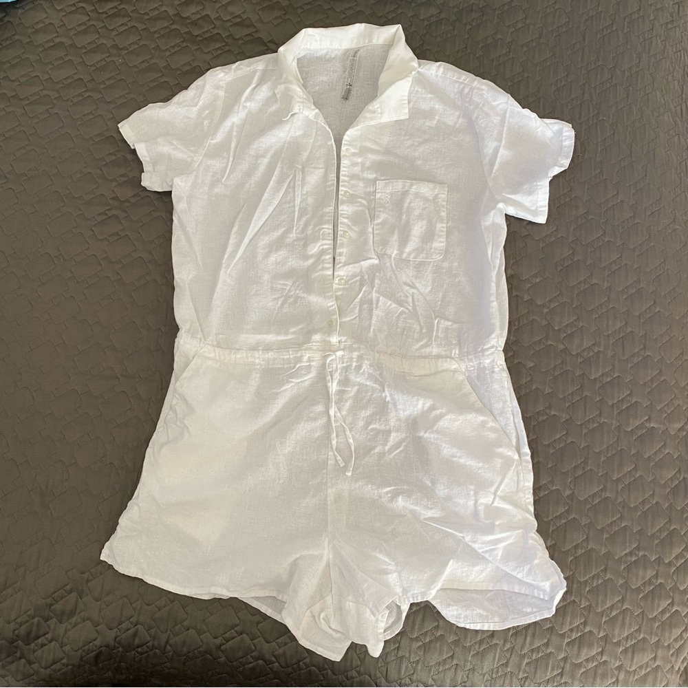 NEW ✅ Victoria’s Secret - White Linen Short Drawstring Jumpsuit Romper